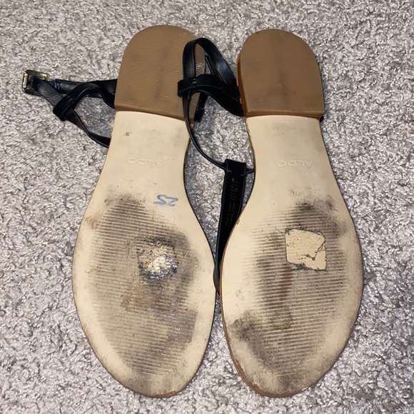 Black sandals - Picture 3 of 3